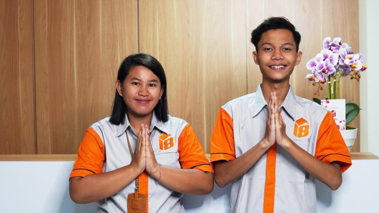 Hostel 18 Pasangan Butuh Surat Nikah Bandung Exteriér fotografie